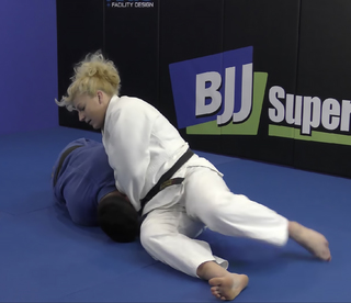 Kayla Harrison feet photo thumbnail