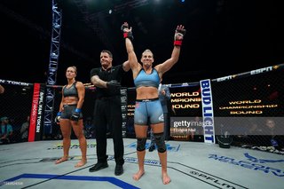 Kayla Harrison feet photo thumbnail