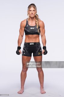 Kayla Harrison feet photo thumbnail