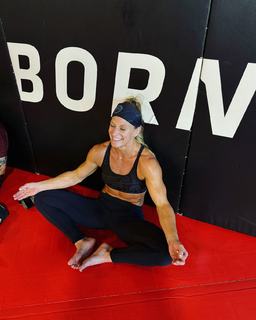 Kayla Harrison feet photo thumbnail