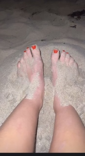 Kayla Harrison feet photo thumbnail