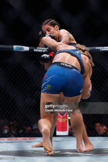 Kayla Harrison feet photo thumbnail