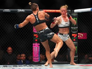Kayla Harrison feet photo 1