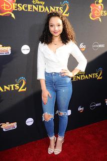 Kayla Maisonet feet photo 4