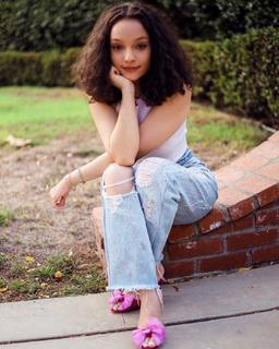 Kayla Maisonet feet photo 9