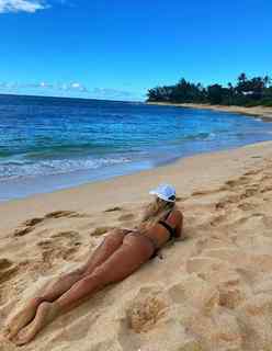 Kayla Simmons feet photo 8
