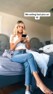 Kayla Simmons feet photo 19