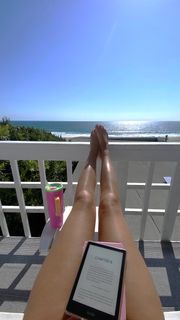 Kayla Simmons feet photo 7