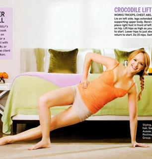 Kaylee DeFer feet photo 10