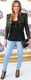 Kaylee DeFer feet photo 16