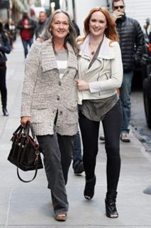 Kaylee DeFer feet photo 5