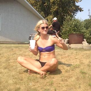 Kaylyn Kyle feet photo 8
