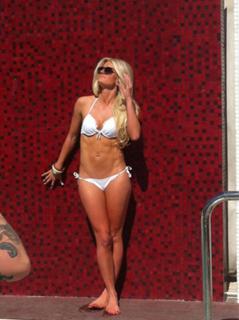 Kaylyn Kyle feet photo 3