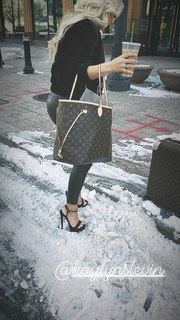 Kaylyn Slevin feet photo 6