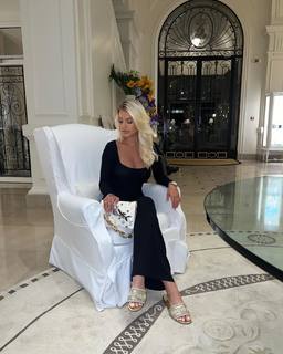 Kaylyn Slevin feet photo 16
