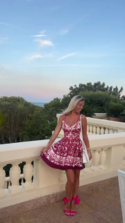 Kaylyn Slevin feet photo 13