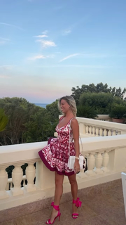 Kaylyn Slevin feet photo 12