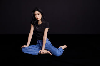 Kazuha feet photo thumbnail