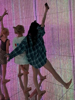 Kazuha feet photo thumbnail
