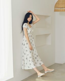Kazuha feet photo thumbnail