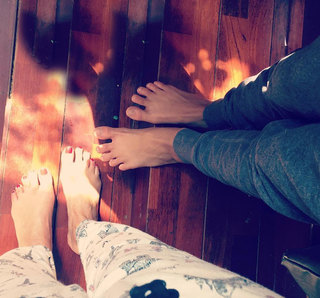 Keegan Connor Tracy feet photo 3