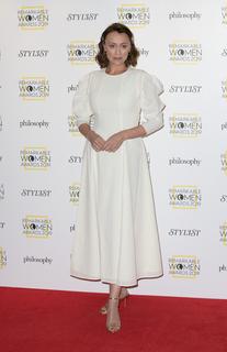 Keeley Hawes feet photo thumbnail