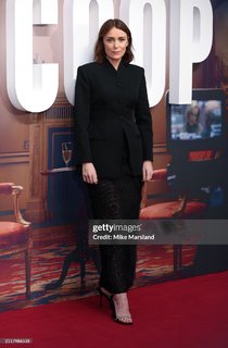 Keeley Hawes feet photo thumbnail