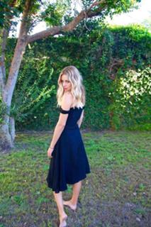 Keeley Hazell feet photo thumbnail