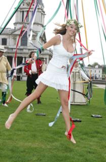 Keeley Hazell feet photo thumbnail