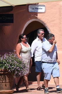 Keely Shaye Smith feet photo 20