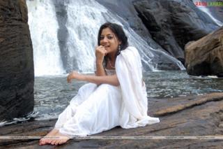 Keerthi Chawla feet photo 3