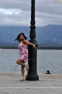 Keerthi Chawla feet photo 17