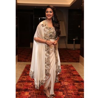 Keerthy Suresh feet photo thumbnail