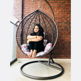 Keerthy Suresh feet photo thumbnail