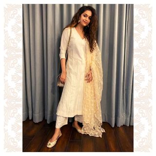 Keerthy Suresh feet photo thumbnail