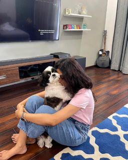 Keerthy Suresh feet photo thumbnail