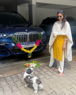 Keerthy Suresh feet photo thumbnail