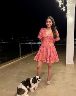Keerthy Suresh feet photo thumbnail