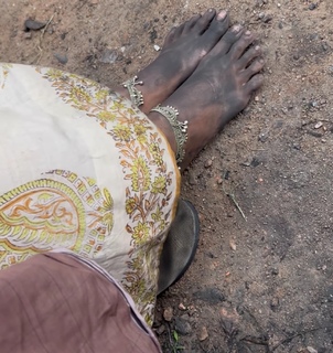 Keerthy Suresh feet photo thumbnail