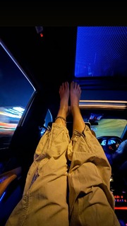 Keerthy Suresh feet photo thumbnail