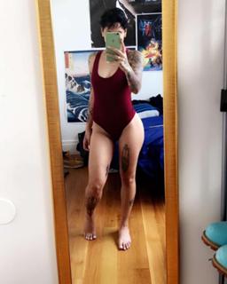 Kehlani Parrish feet photo thumbnail
