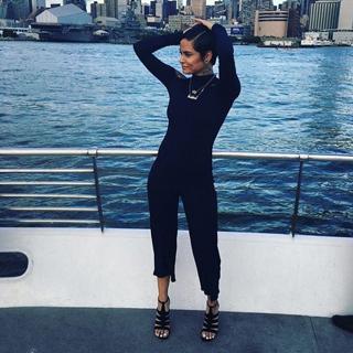 Kehlani Parrish feet photo thumbnail