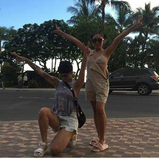 Kehlani Parrish feet photo thumbnail