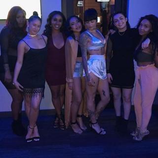 Kehlani Parrish feet photo thumbnail
