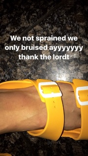 Kehlani Parrish feet photo thumbnail