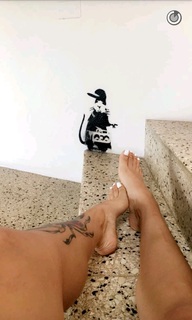 Kehlani Parrish feet photo thumbnail