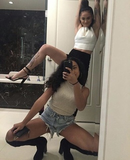 Kehlani Parrish feet photo thumbnail