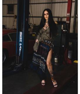 Kehlani Parrish feet photo thumbnail