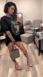 Kehlani Parrish feet photo thumbnail