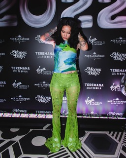 Kehlani Parrish feet photo thumbnail